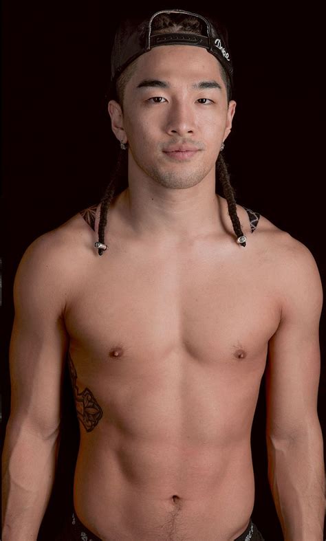 The gay friendly side of Asian hunks. Today we are exploring the gay side of Asian models. Asian men are more and more muscular as the practice of gym is becoming more and more popular, and the men belonging to the gay community are the most regular members of these fitness clubs. In addition these guys with well chiseled bodies are not ...